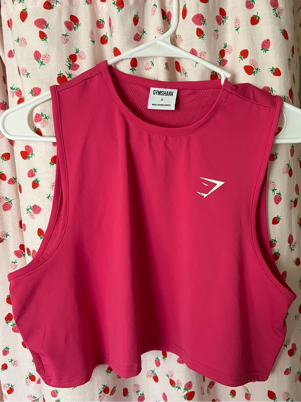 Gymshark Bright Pink Cropped Muscle Tank